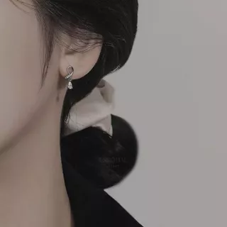 ESCOBAL ต่างหูเงิน Crossed Drops ต่างหูห้อย Moissanite ต่างหูเพชร ต่างหูแฟชั่น ตุ้มหูเงิน วาเลนไทน์