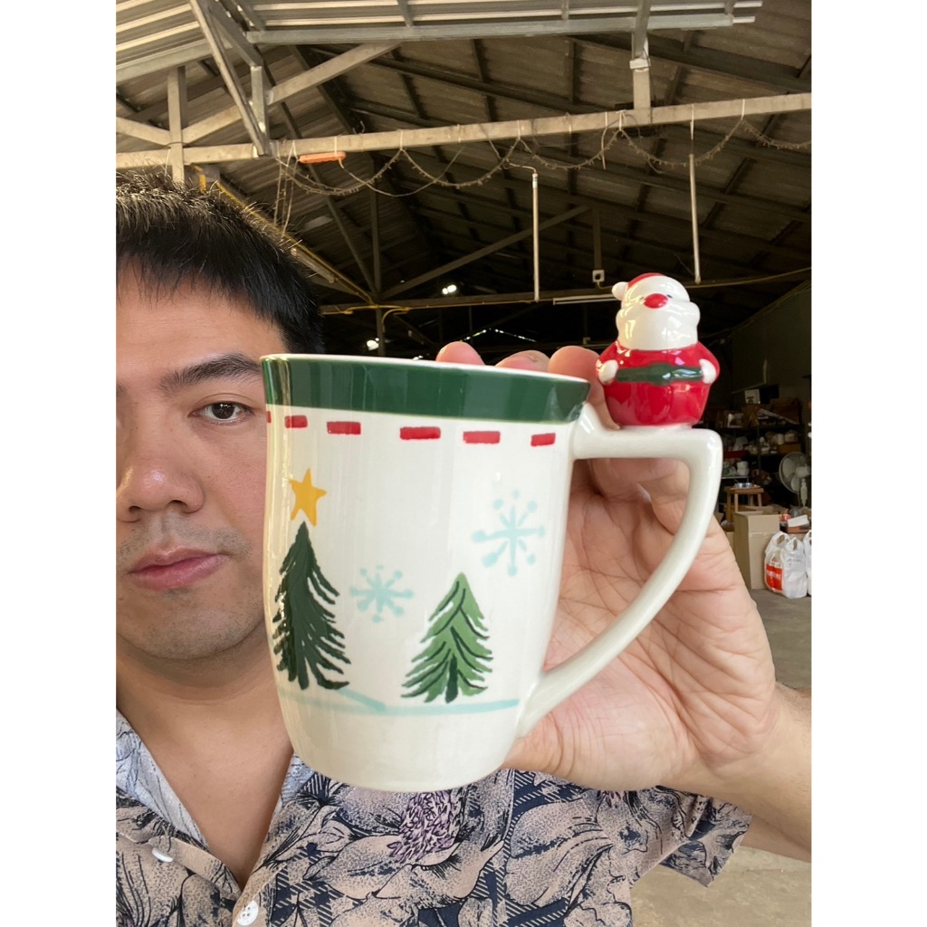 แก้วมัค แก้วซานต้าคลอส แก้วคริสต์มาส mugChristmas ขนาด4.25x3.5นิ้ว หรือ 14oz เซรามิกเนื้อสโตนแวร์ Stoneware ลายต้นสน ออก ราคาถูก Shopee Lazada