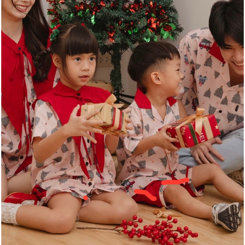 ใช้โค้ด 30% เหลือเซ็ทละ 315.- พร้อมส่ง!! Minimalpolo Under The Tree Collection ของเด็ก เชิ้ตแขนสั้น กางเกง