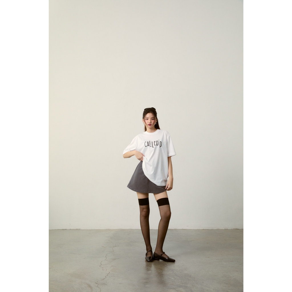 Logo Tee เสื้อยืด Oversized สกรีนโลโก้แบรนด์