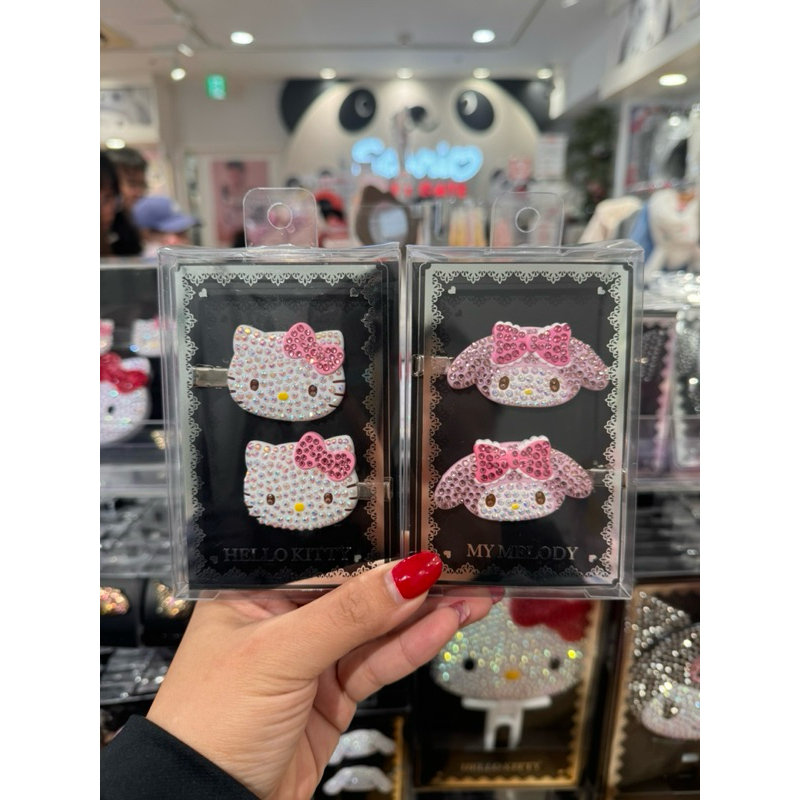 พร้อมส่ง กิ๊ฟ Sanrio Kitty เพชรคริสตัล ของแท้จากญี่ปุ่น ราคา ถูกที่สุด ดีลบีเคเค แกลเลอรีภาพที่ 2