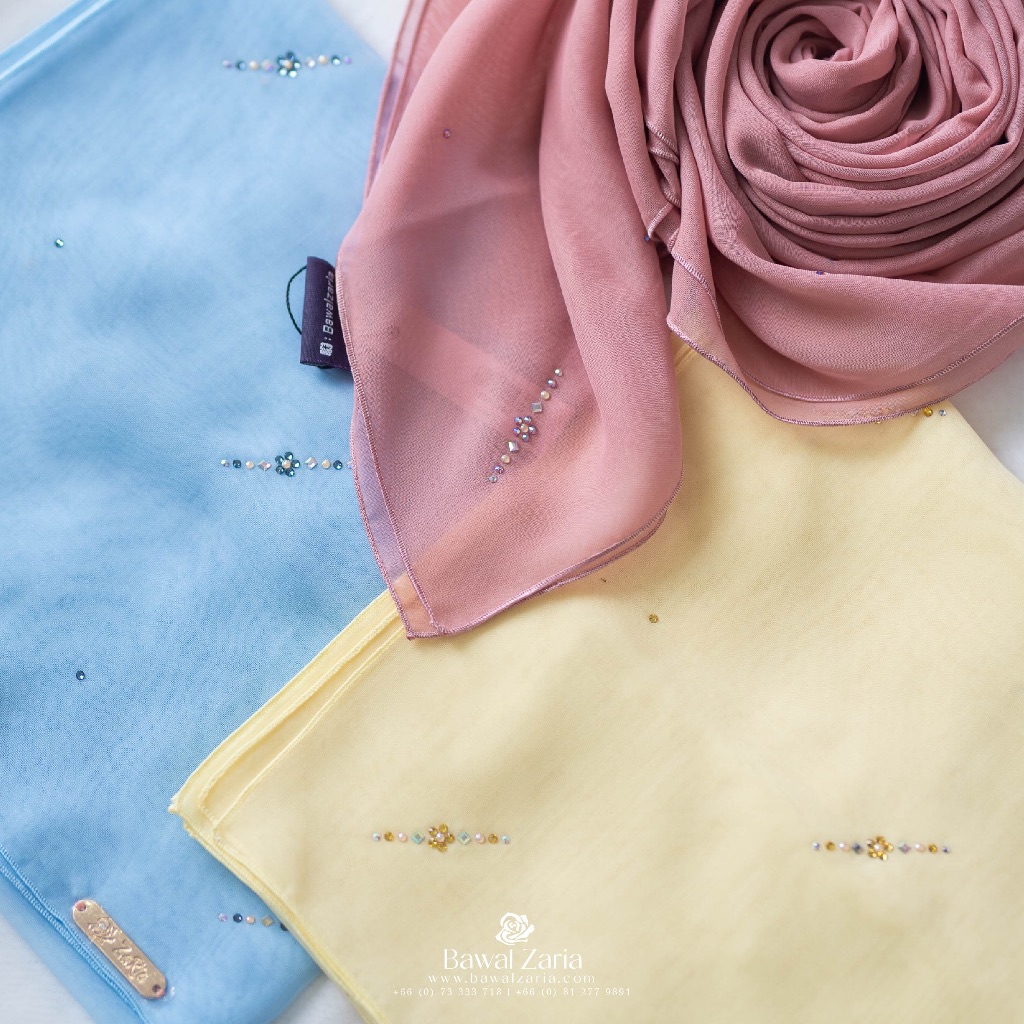 ZARIA Crystal Bawal ผ้าคลุมบาวาประดับคริสตัล