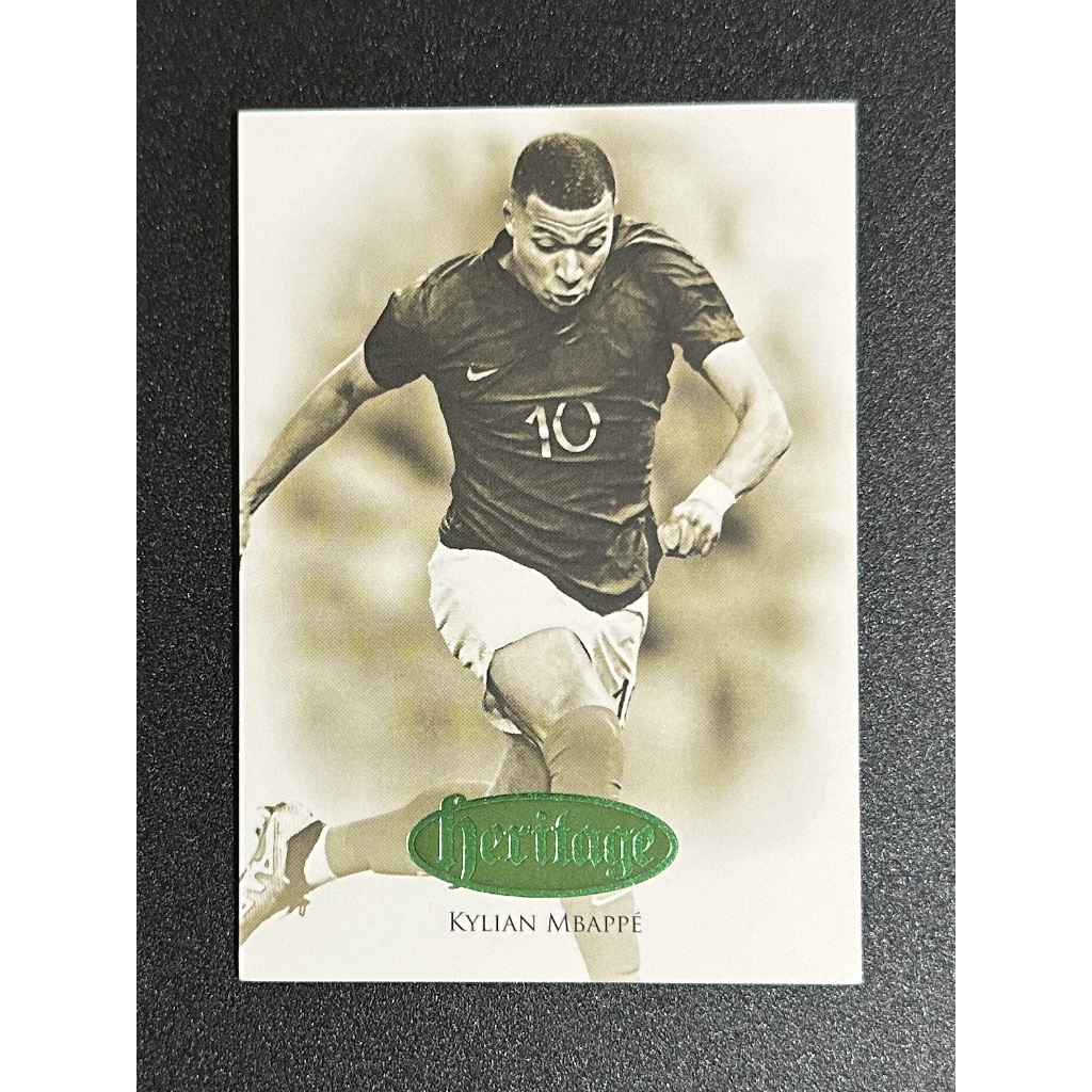 RUN /24 Kylian Mbappe HERITAGE HG080