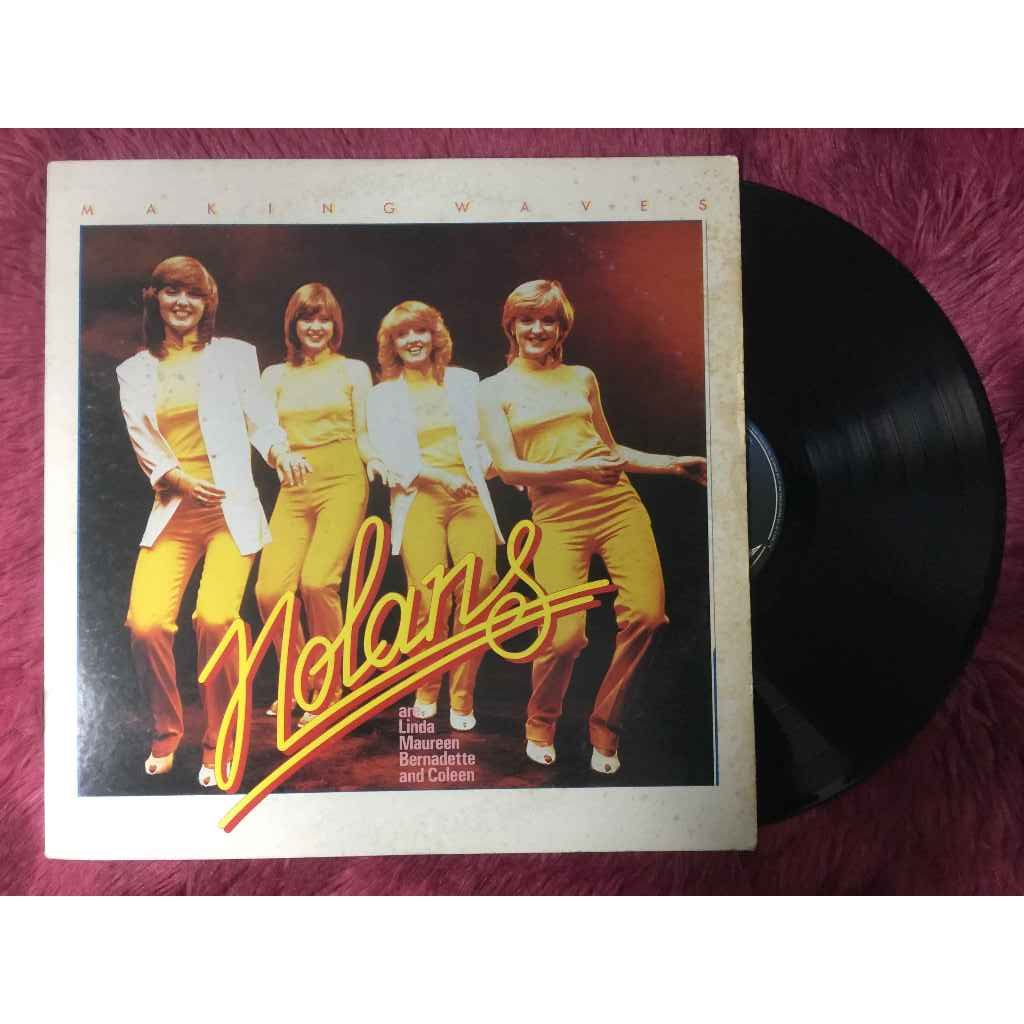 Making Waves (The Nolans album) ขนาด 12 นิ้ว LP A88