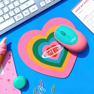 ✅ ขายดี Wiggle Wiggle Mouse Pad แผ่นรองเมาส์น่ารัก พร้อมพื้นกันลื่น