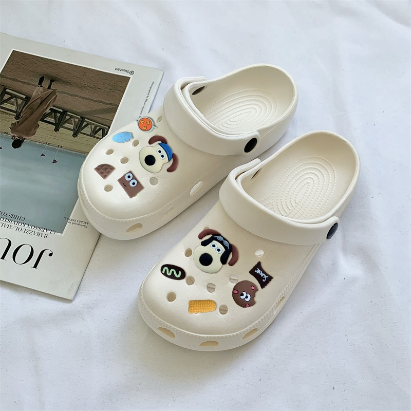 Yeeica  ราคาดีพร้อมส่ง รองเท้ารัดส้นลำลองผู้ชาย งานแฟชั่น น้ำหนักเบา ใส่สบายเท้า ดีไซน์สวย งานสีพื้นพร้อมส่งให้เลือกห