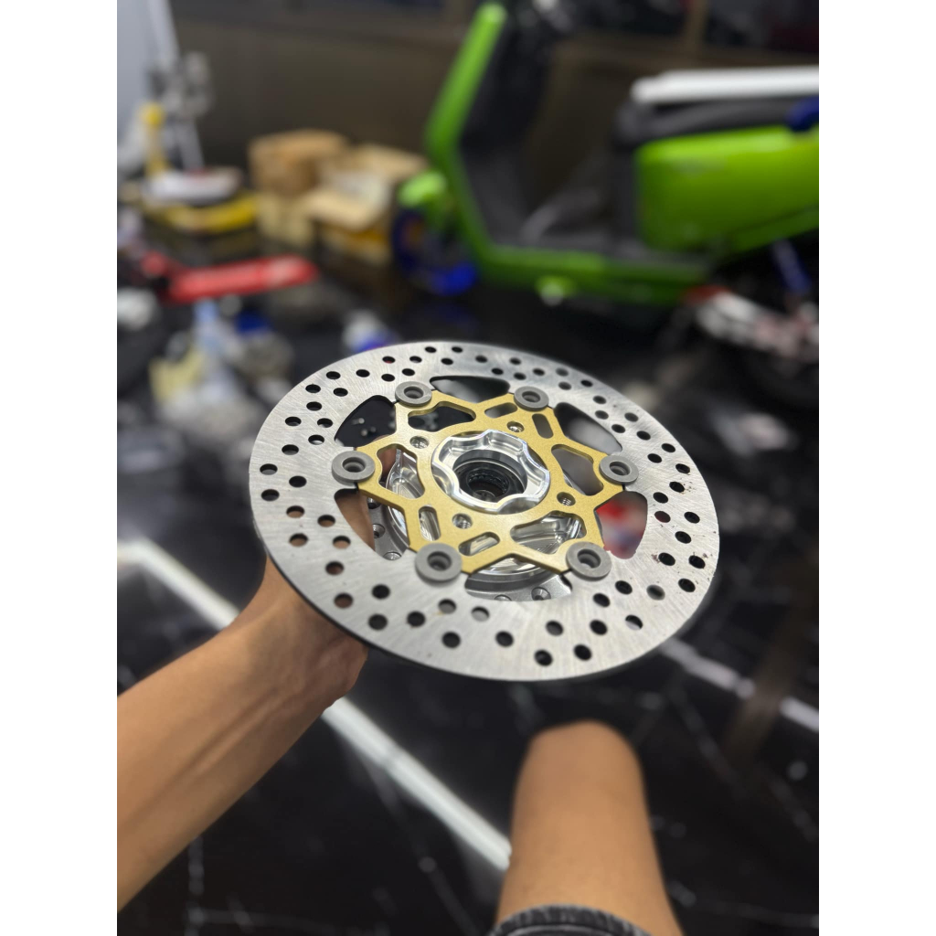 สเปเซอ รองจานจูปีเตอร์ (งานตัด) ตัวแพง สำหรับ W125 S/R/บังลม จูปีเตอร์แท้เท่านั้น สวยระยะเดิมพอดี tnew033