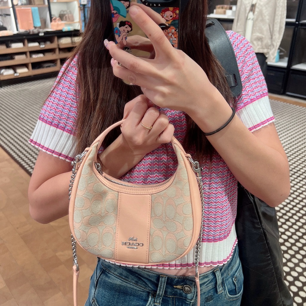 coach Carmen Mini Crossbody CT774 CR151 ผู้หญิง กระเป๋าสะพายข้าง COACH กระเป๋า หนังแท้ สองขนาด