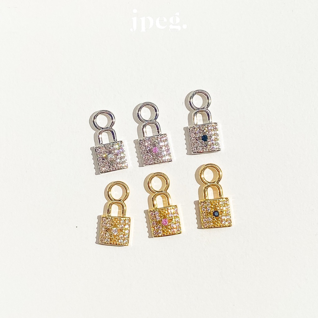 ( ลดเพิ่ม 30% เก็บโค้ดหน้าร้าน) - D. key charm (brass)