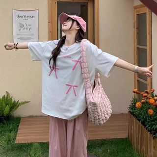 พร้อมส่ง 🎀 เสื้อยืด oversize เสื้อยืดแขนสั้นแฟชั่นผู้หญิง พิมพ์ลายโบว์ลำลองทรงหลวม สไตล์เกาหลี