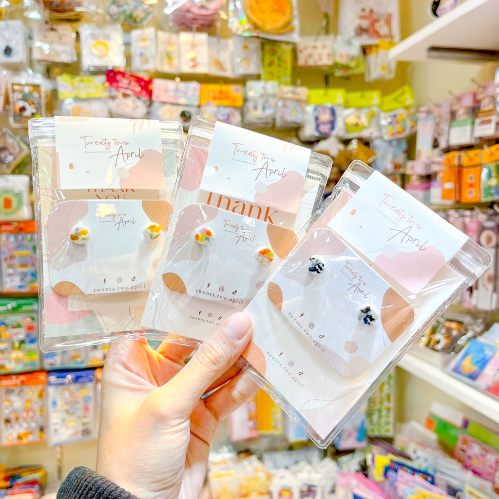 Mini Earring Collection🫶🏻ต่างหูดินปั้น ขนาดเล็กจิ๋ว🤏🏻สุดปุ๊กปิ๊ก ต่างหู สีสันน่ารัก สดใส🌈 [Twenty.tw