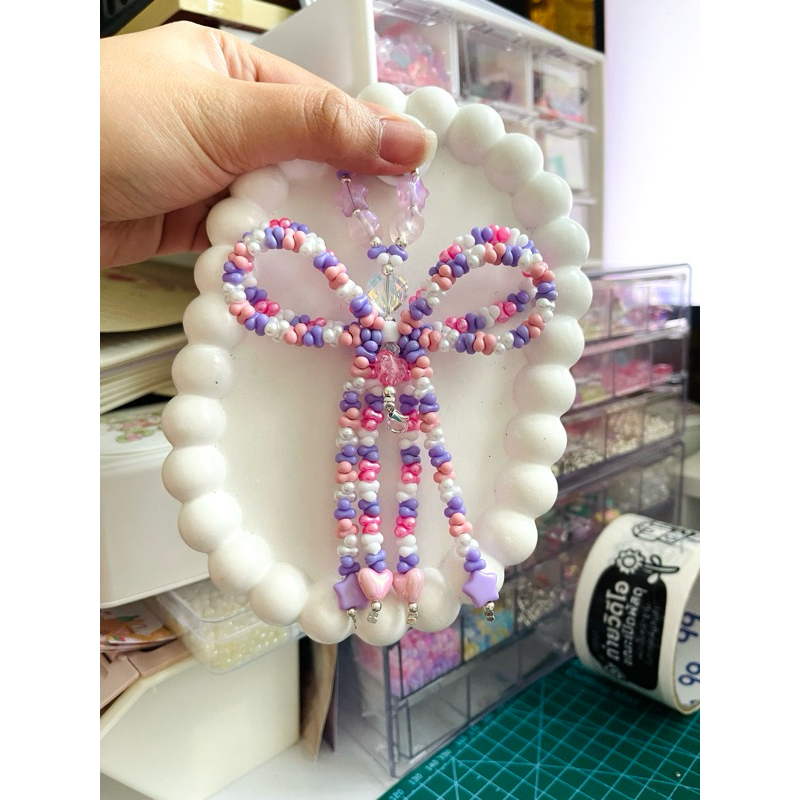 ฟรี จี้เรซิ่น !! พวงกุญแจห้อย pop bean รูปโบว์ พวงเปล่า ห้อยมือถือและกระเป๋าได้ แถมแผ่นใส