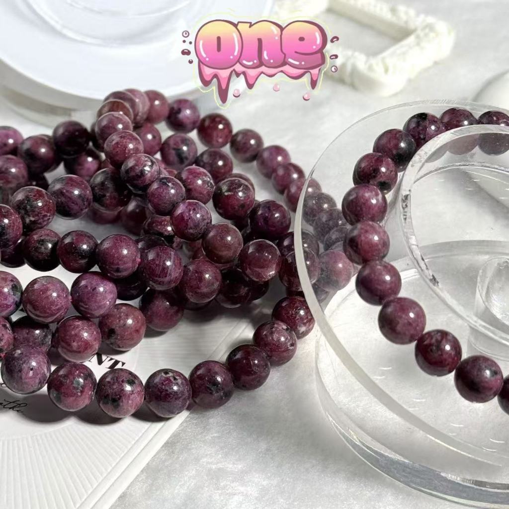 หินทับทิม หินสีแดง（Zoisite Ruby）Ruby กำไลข้อมือ ทับทิม ทับทิมแดง หินมงคล กำไลหิน เป็นธรรมชาติ