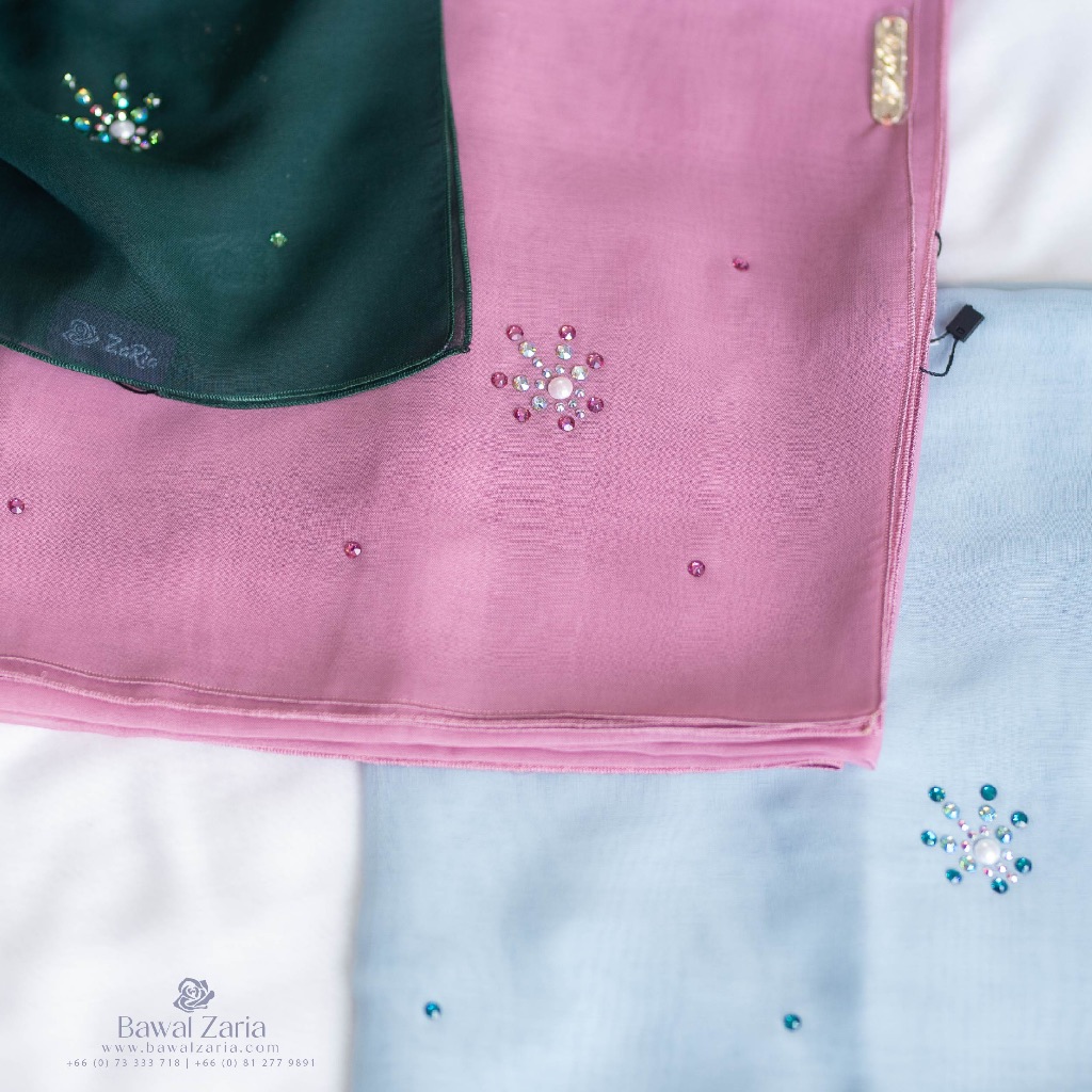 ZARIA Crystal Bawal ผ้าคลุมบาวาประดับคริสตัล
