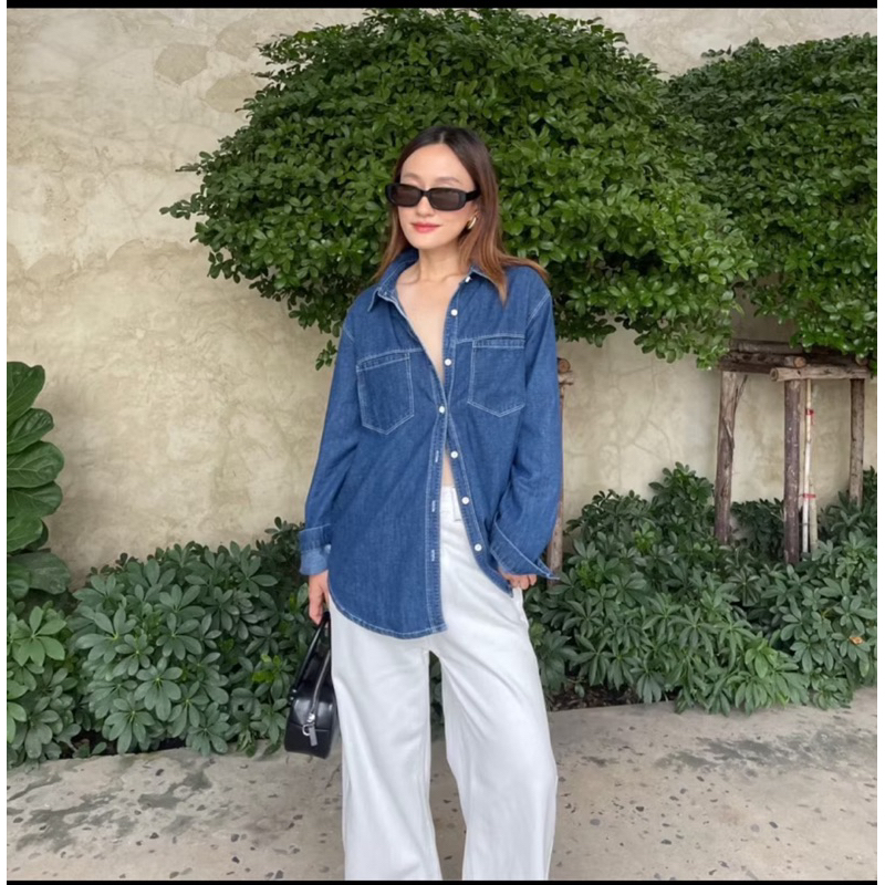 knockknock - TANGO SHIRT เชิ้ตยีนส์ แต่งกระเป๋าหน้า