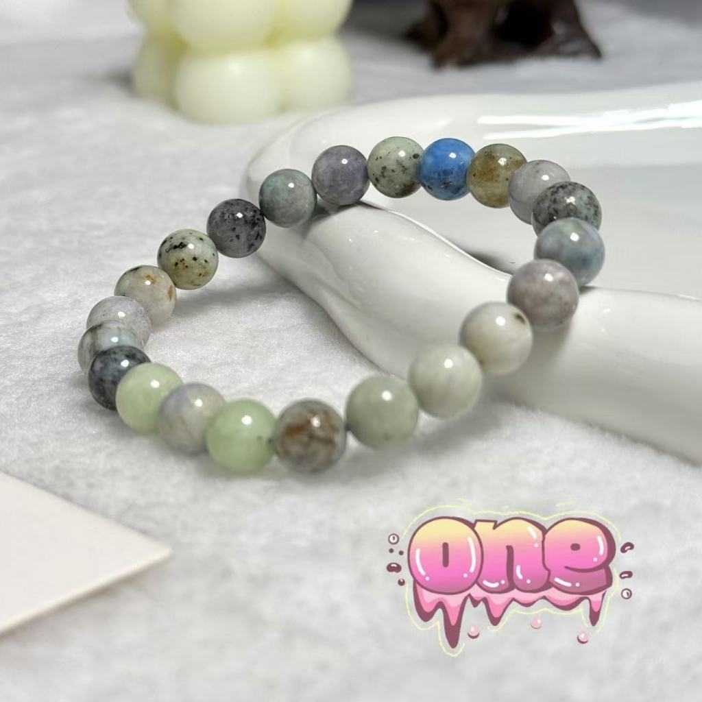 สร้อยข้อมือ Hackmanite ธรรมชาติ สร้อยข้อมือแฮคมาไนท์ธรรมชาติ 8.5MM(16CM)