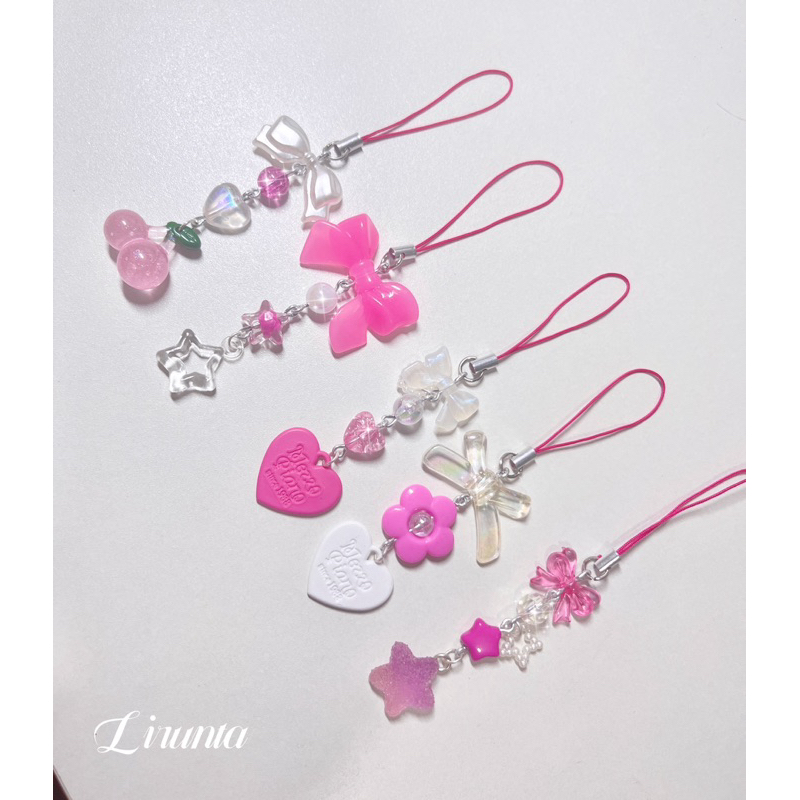 พวงกุญแจเล็ก น่ารัก Minimal สีชมพูกุหลาบ Rose 🌹 🌺 Lirunta