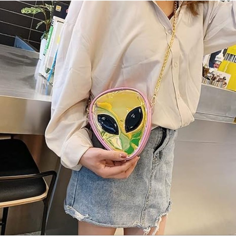 โล๊ะล้างสต็อก 🎊🎊 กระเป๋าเอเลี่ยน วิบๆ ✨️✨️ พร้อมส่ง 🇹🇭