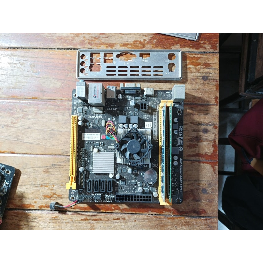 ชุดบอร์ดAMD เมนบอร์ด BIOSTAR A68N-5545 + CPU AMD A8-5545 1.7-2.7 GHz. + แรม DDR3 2+2 GB ใช้ได้ปกติถู