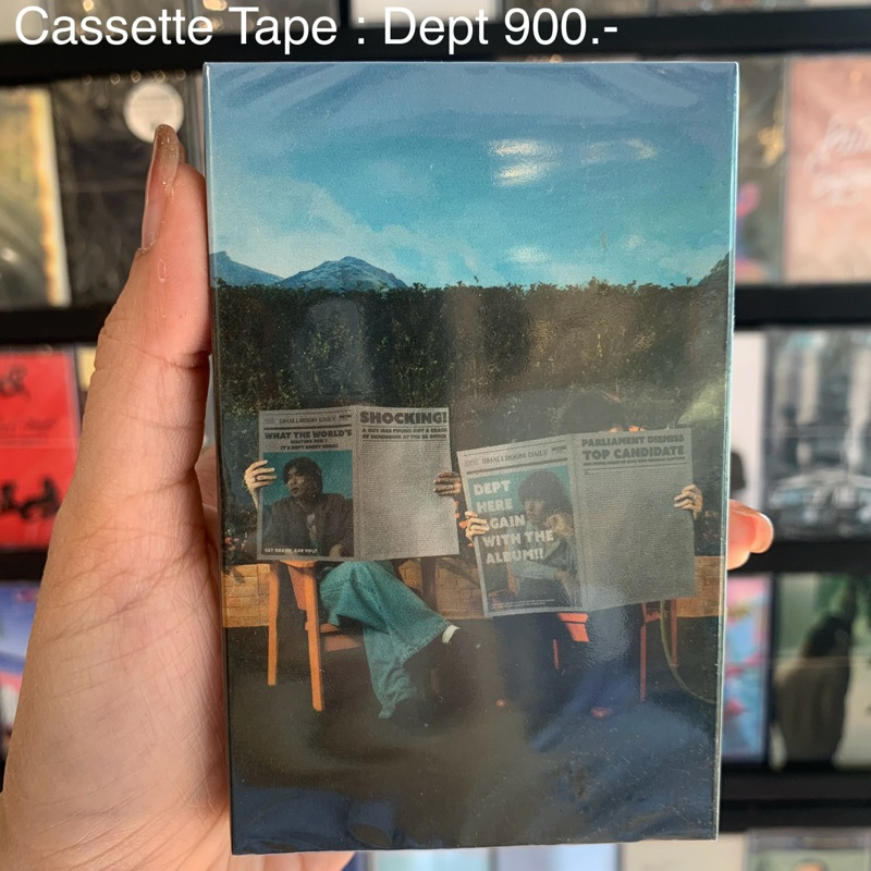 📼Tape Dept  "HEY, MOM DID YOU SEE ME IN THE NEWSPAPER?" Seal✨