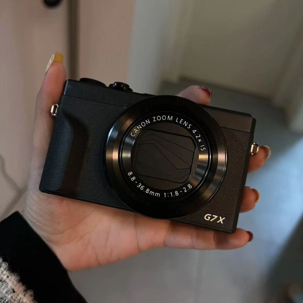 กล้องย้อนยุคความละเอียดสูง กล้องดิจิตอล Canon กล้องมิเรอร์เลส ภาพถ่ายนักเรียน vlog อินเทอร์เน็ตคนดั