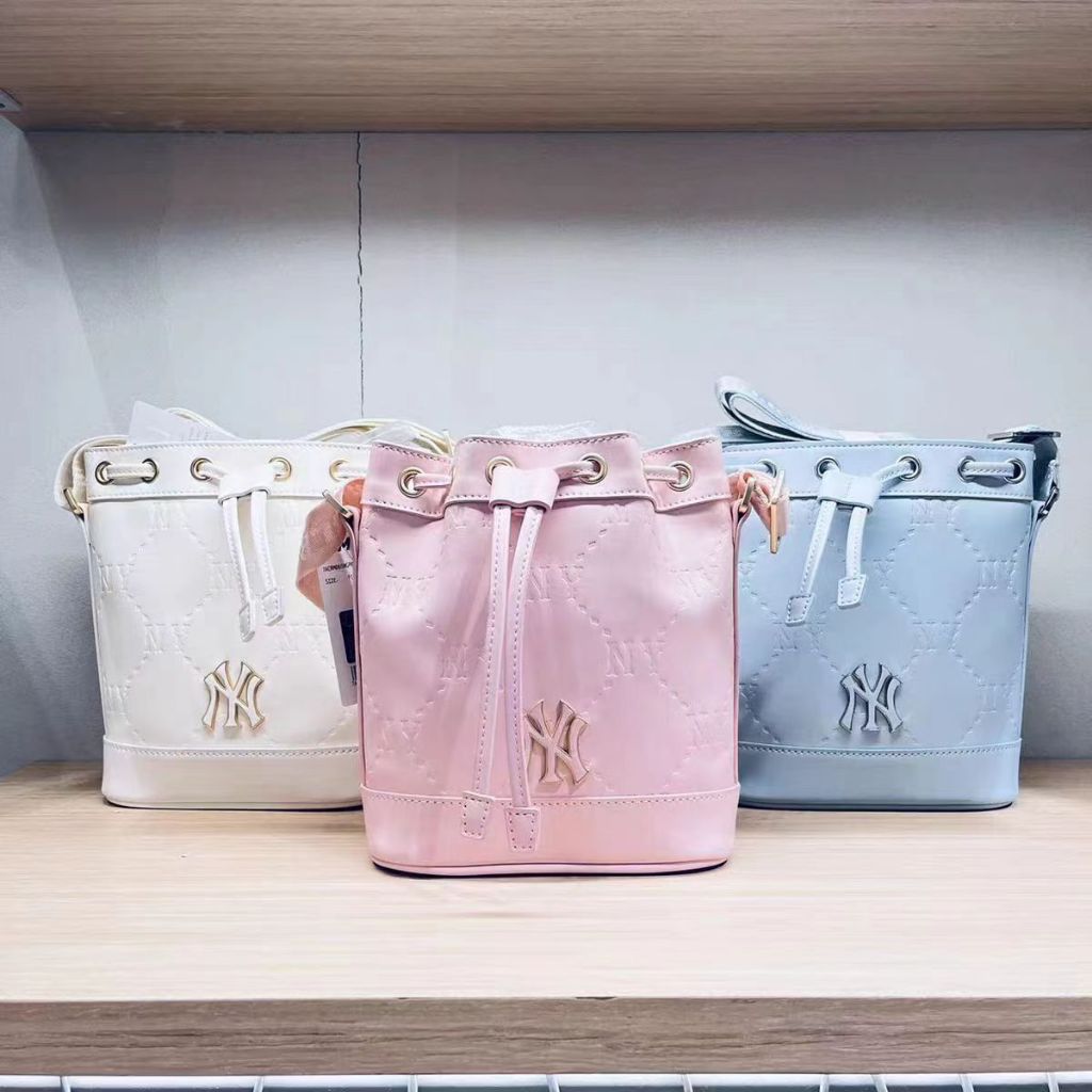 กระเป๋าสะพายข้างผู้หญิง MLB NY Monogram Women's Crossbody Bag