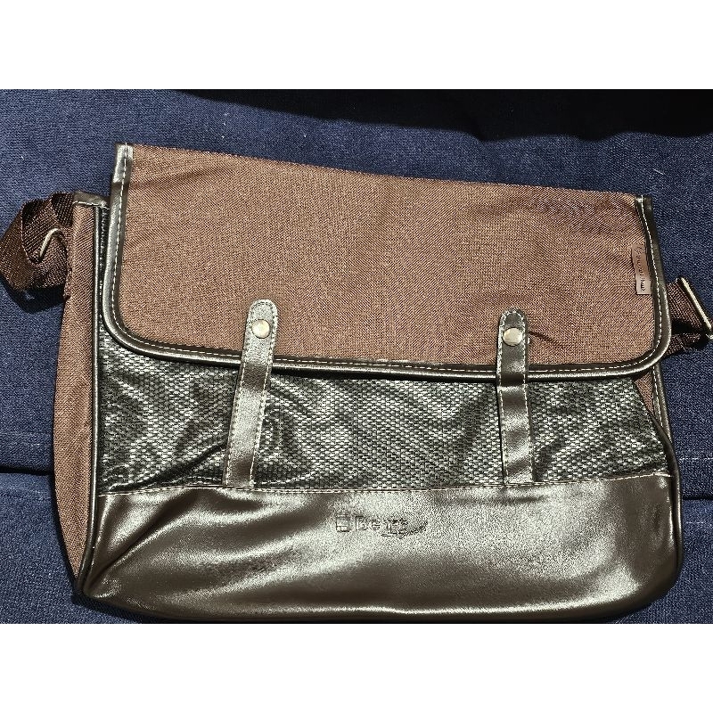 กระเป๋าสะพาย ธนาคารกรุงเทพ Be First (Be1st) พร้อมส่ง