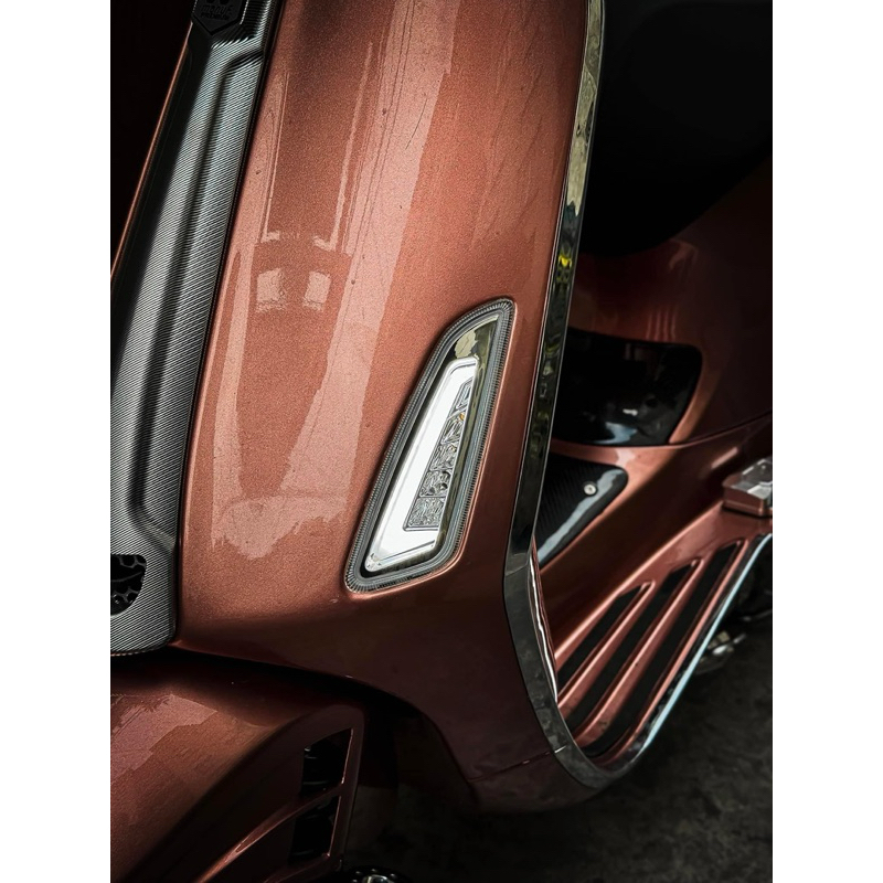 ไฟเลี้ยว เทสล่า Gorgeous 🇹🇼 สำหรับ Vespa Sprint / Primavera ตรงรุ่น นิว เวสป้า