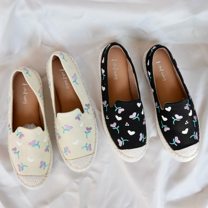 พร้อมส่ง รองเท้าคัชชู KK710X Daisy Slip-on คัชชู สลิปออน ผ้าแคนวาส