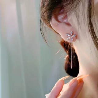 ESCOBAL ต่างหูระย้า Flower Tassels ต่างหูเพชร ตุ้มหูเงิน ต่างหูแฟชั่น ต่างหูตอกไม้ วาเลนไทน์