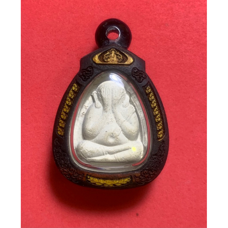 กรอบพระเลเซอร์หลวปู่โต๊ะปิดตาเล็กขนาดวงในกรอบกว้าง2.5/สูง2.7/หนา0.9cm