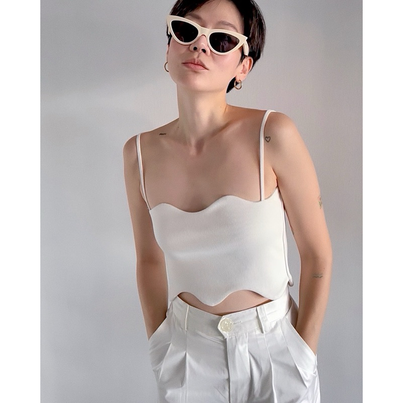 Pastelsmotel - Crop top “Pasta Pasta” เสื้อครอปสายเดี่ยว ทรงหยึกหยักน่ารัก ไม่เหมือนใครแน่นอน
