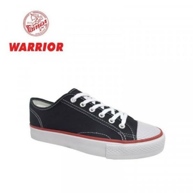 Warrior รองเท้าเซปักตะกร้อจีนแดงข้อต่ำ วอริเออร์