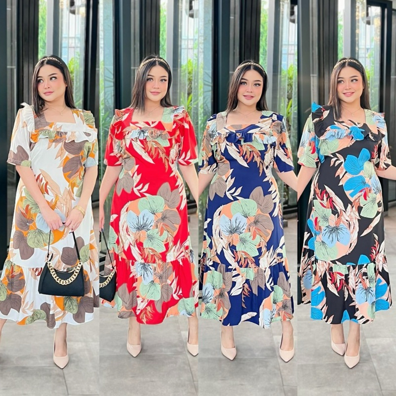 ชุดเดรสสาวอวบ งานผ้าไหมอิตาลี ด้านหลังสม๊อคเอวและสายผูกเอวมาเข้ารูป รอบอกฟรีไซด์ 40- 50 นิ้ว