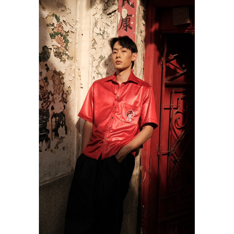 Begunclothes ll Faux leather yin yang Shirt