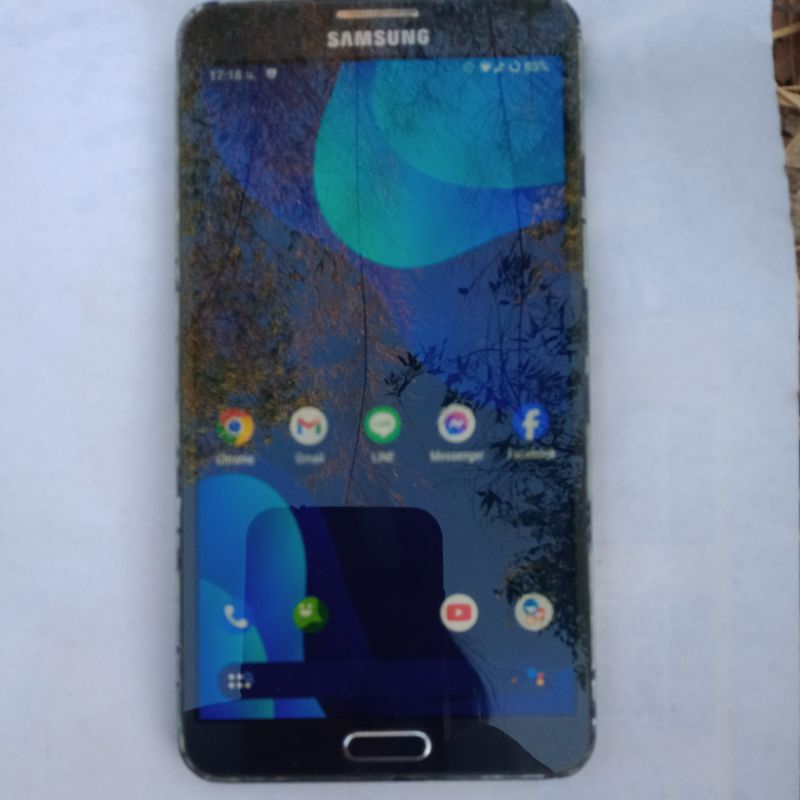 โทรศัพท์มือถือ Samsung Galaxy Note III Android 10 มือสองลื่นอยู่