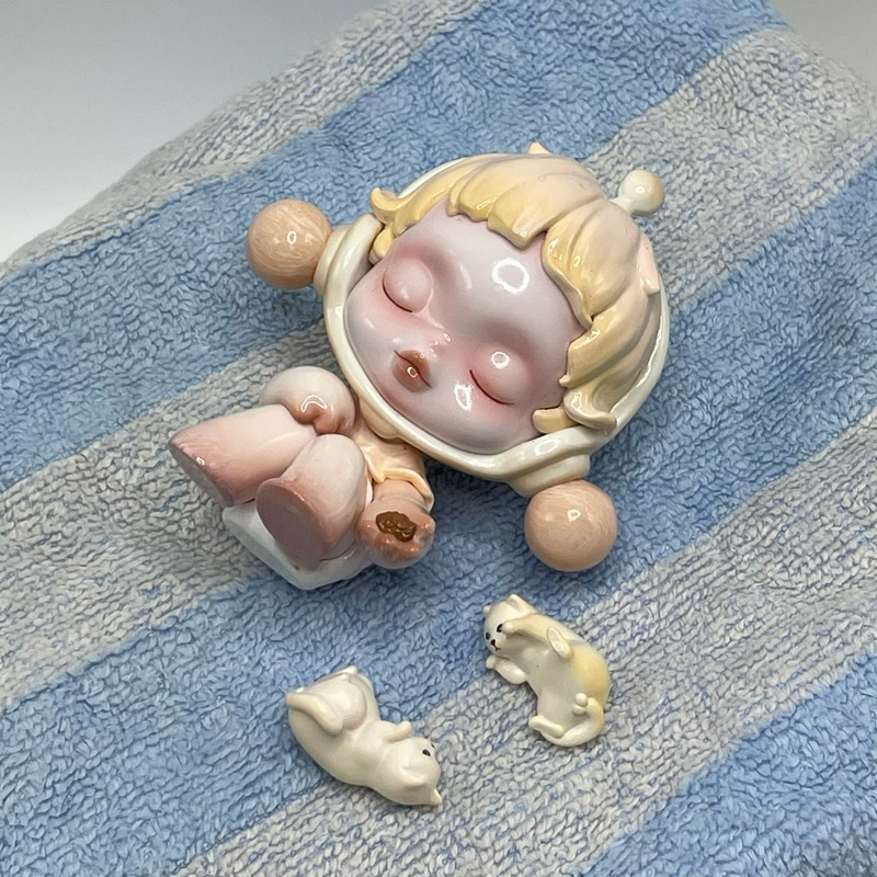 *มือสอง* Art toy Skullpanda temperature series