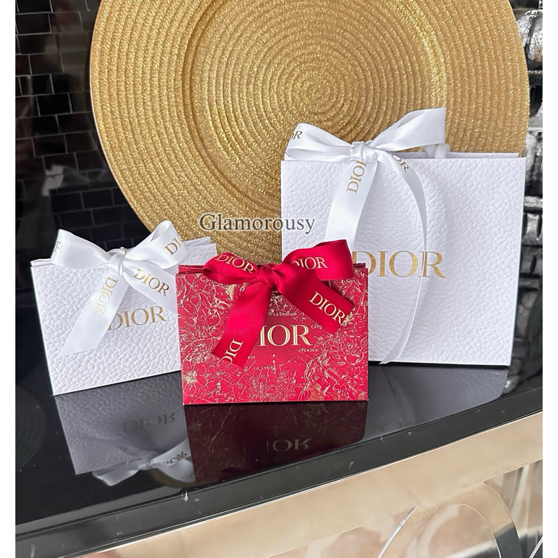 ถุงกระดาษ DIOR พร้อมโบว์ แท้100%