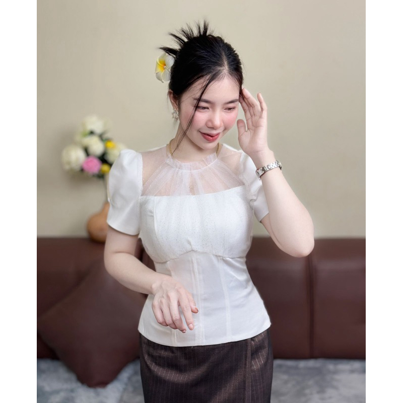 ผ้าไหมลาว อัดกาวพ้อมส่ง มีเกับเงีนปายทาง(ไม่ต้องเพี่มไชส์)