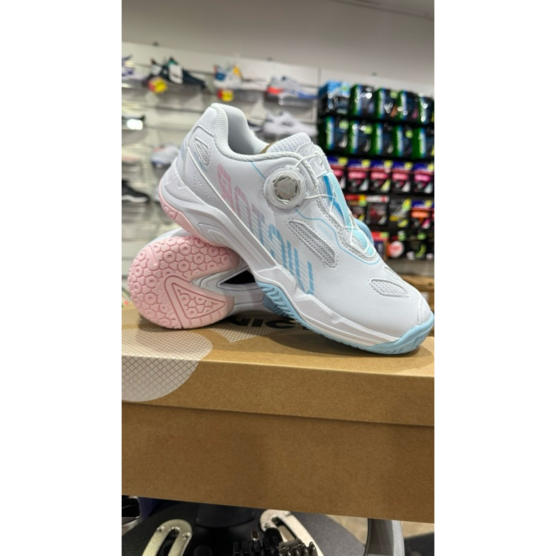 VICTOR รองเท้าแบดมินตันรุ่น A396