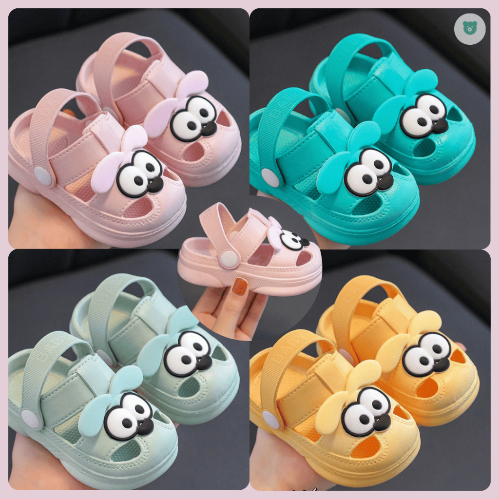 รองเท้าแตะเด็กฤดูร้อนหมีเด็กสาวรองเท้าพื้นนุ่มลื่นห้องน้ำบ้านรองเท้าแตะเย็น