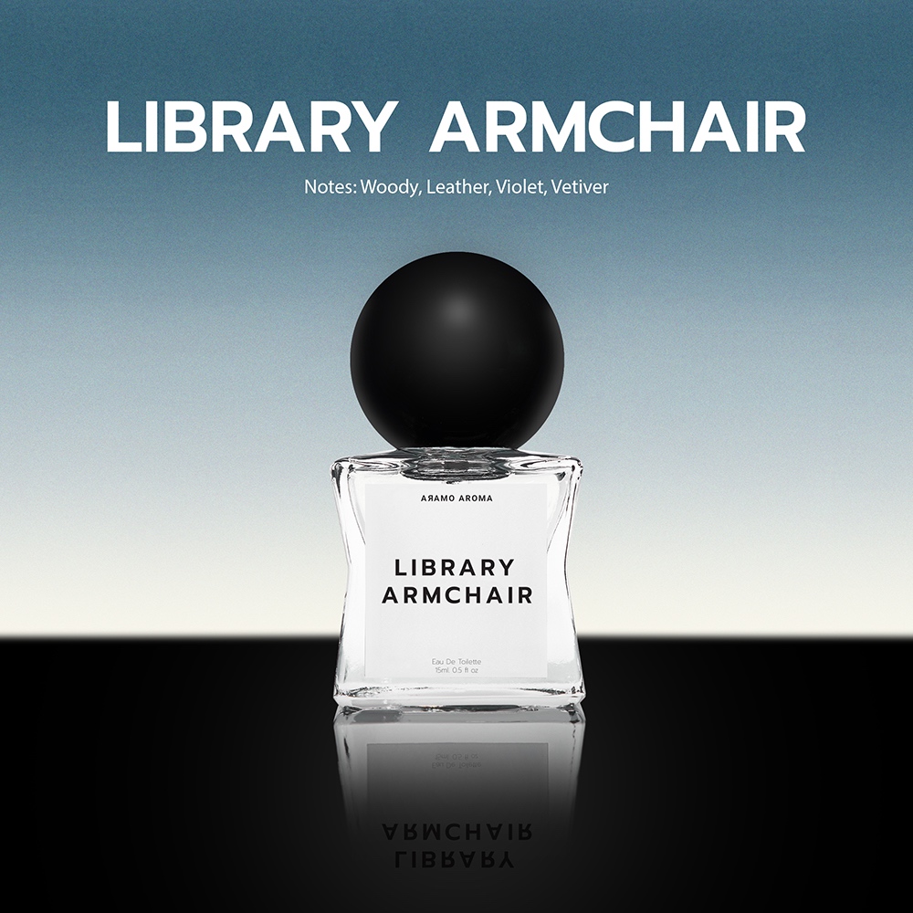 น้ำหอมกลิ่นบรรยากาศหอสมุดที่มีหนังสือเก่าวางกองอยู่บนโต๊ะไม้ และโซฟาหนังนุ่มยวบ LIBRARY ARMCHAIR | A