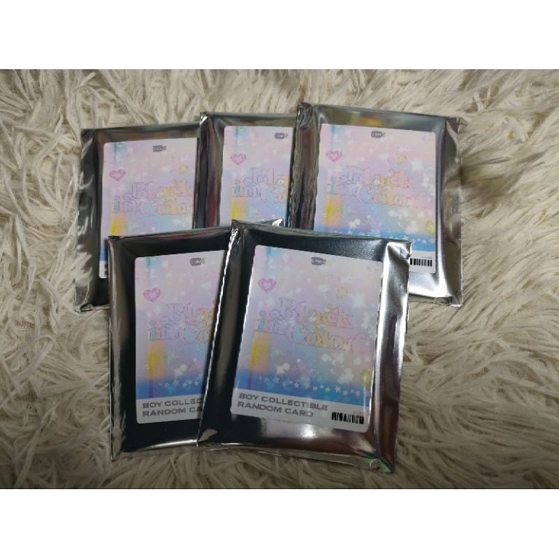 BLACK IN COLOR RANDOM CARD:BOYS