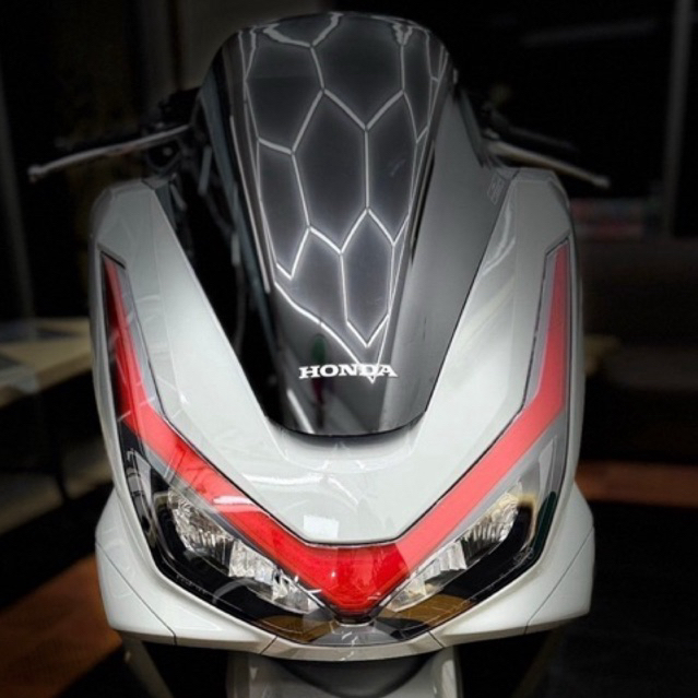Pcx2025 ฟิล์มไฟหรี่Pcx160 ปี2025 ฟิล์มกันรอยไฟหรี่