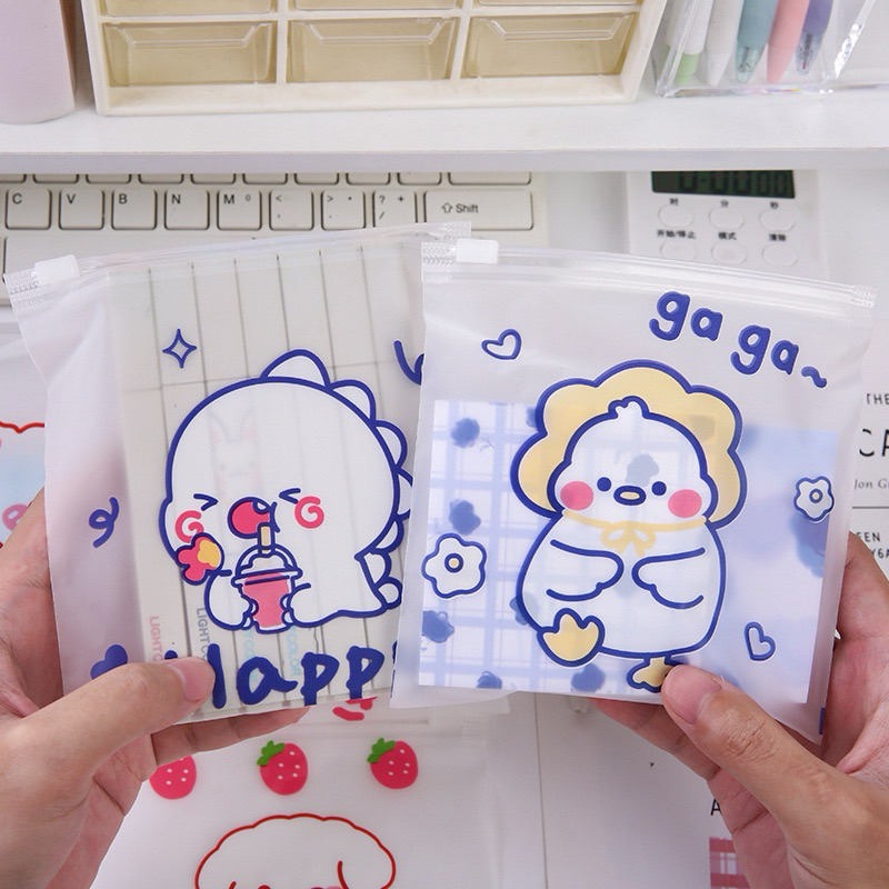 ถุงซิป แบบรูด พลาสติก กันน้ำ ลายการ์ตูน 13.5x13.5cm พร้อมส่งในไทย ซองใส่เครื่องเขียน ซองเก็บของ ใส่ขนม (ราคาต่อใบ)