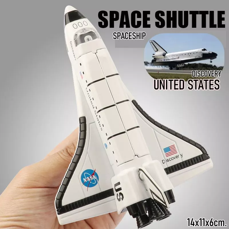 โมเดลกระสวยอวกาศ SPACE SHIP งานเหล็ก มีไฟ-มีเสียง มีลานวิ่งได้ เปิดตัวยานได้ ขนาด 14x11x6cm. 558813 #