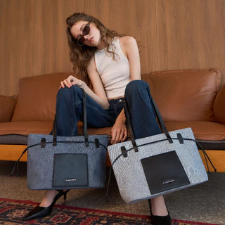 [มีส่งทันที] Caseharden Urban Denim Tote Bag | กระเป๋าสะพายทรงขนมจีบ ใส่Macbook / iPadได้