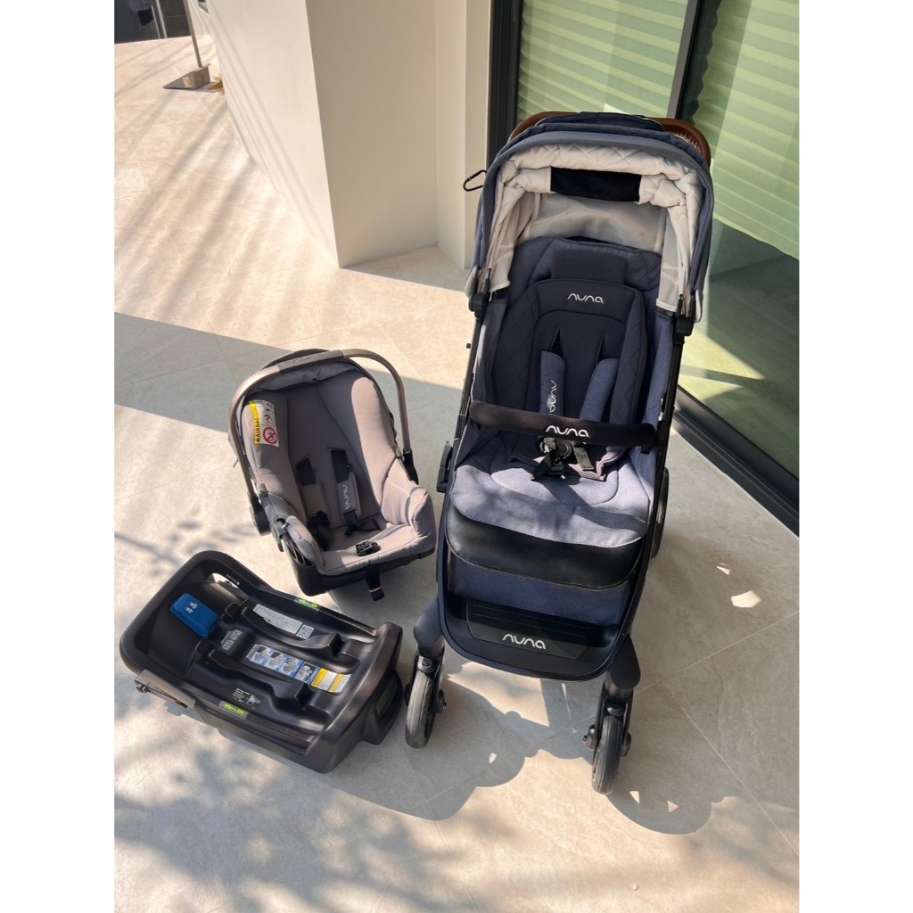 ส่งต่อ! รถเข็นเด็ก Nuna tavo™ ครบชุด พร้อม Nuna PIPA™ Lite Carseat เเละ Nuna PIPA™ Car Seat Base (ใช
