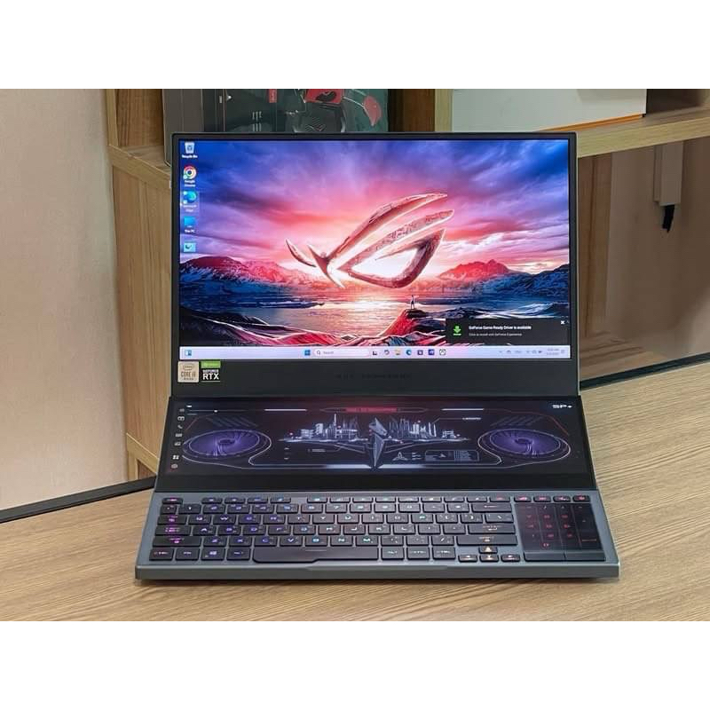 Asus ROG Zephyrus Duo 15 GX550LXS-HC060T i9-10980HK SSD2TB RAM32GB RTX 2080 Super Max-Q (8GB GDDR6) 