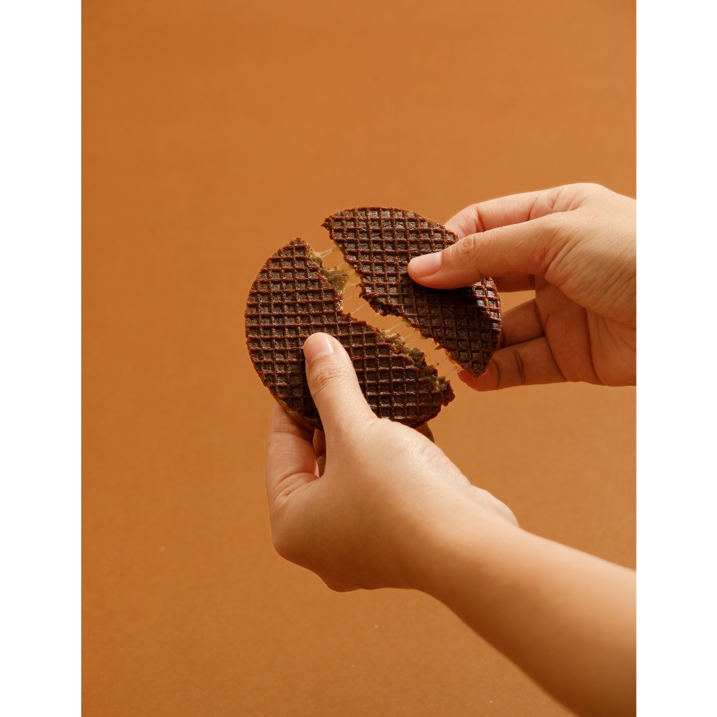 (1 ชิ้น/ซอง) SweetChew Stroopwafel วาฟเฟิลสอดไส้คาราเมล สตรูปวาฟเฟิล รสออริจินัล และรสช็อกโกแลต - รูปที่ 4